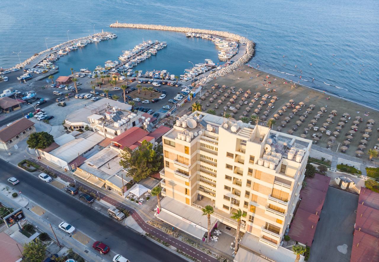 Lazuli Sea View Beachfront Ap 254 Apartment Larnaca Exterior photo